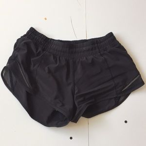 black lululemon shorts size 4 REVERED